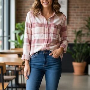 C&C California Pink and‎ White Plaid Button-Down Shirt